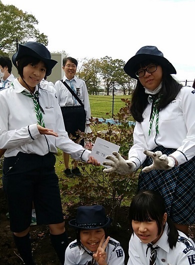 10 27 南町田 鶴間公園の植樹祭 ガールスカウト東京都第79団